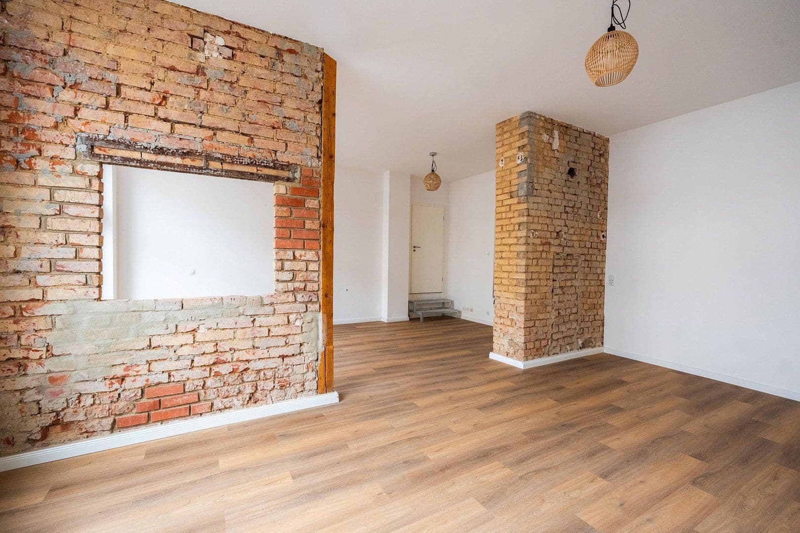 Prenájom kancelárie 60 m², Lößniger Straße 50, Leipzig, Sasko Prenájom kancelárie 60 m², Lößniger Straße 50, Leipzig, Sasko