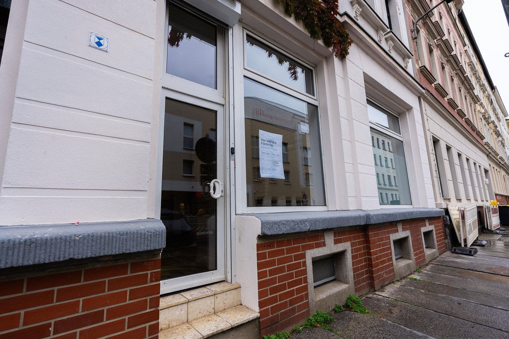 Prenájom kancelárie 60 m², Lößniger Straße 50, Leipzig, Sasko Prenájom kancelárie 60 m², Lößniger Straße 50, Leipzig, Sasko