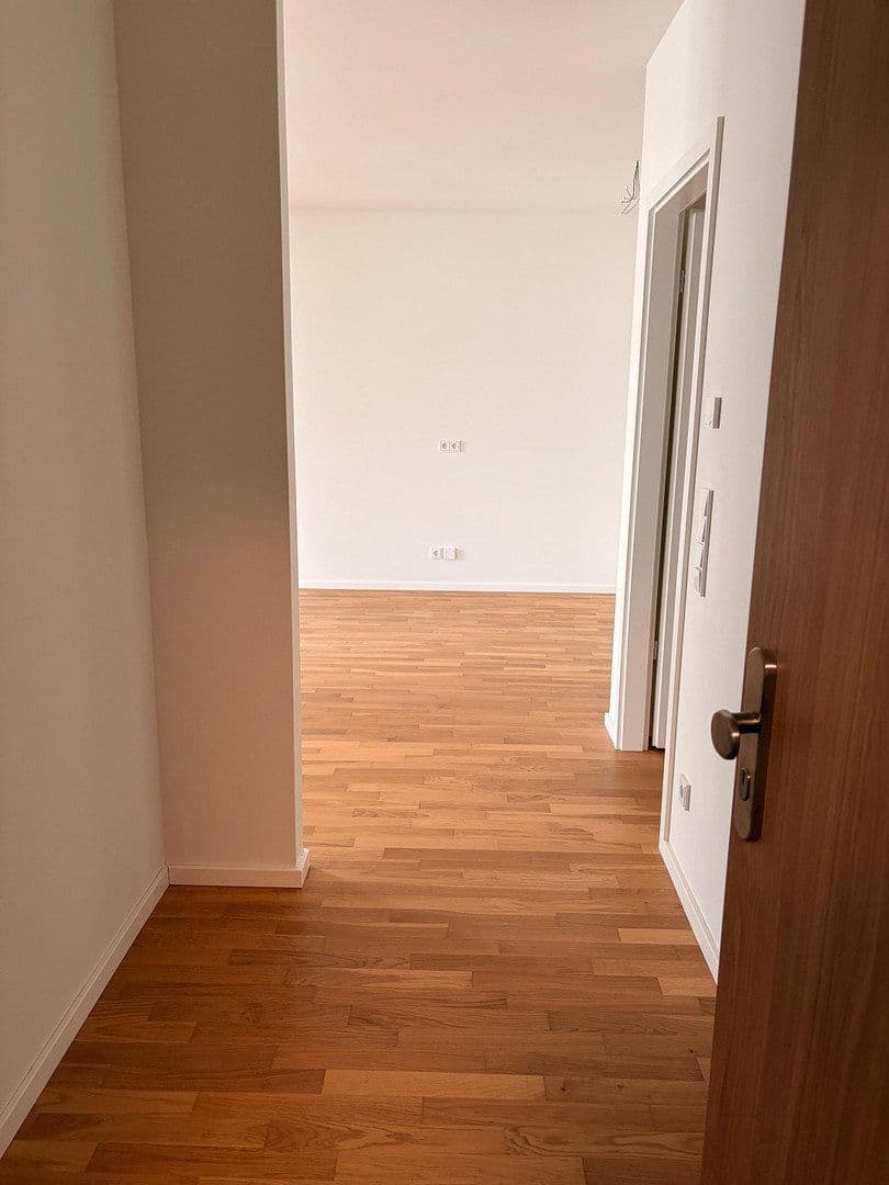 Prenájom bytu 3-izbový 98 m², Billhorner Kanalstraße 64, Hamburg, Hamburg Prenájom bytu 3-izbový 98 m², Billhorner Kanalstraße 64, Hamburg, Hamburg