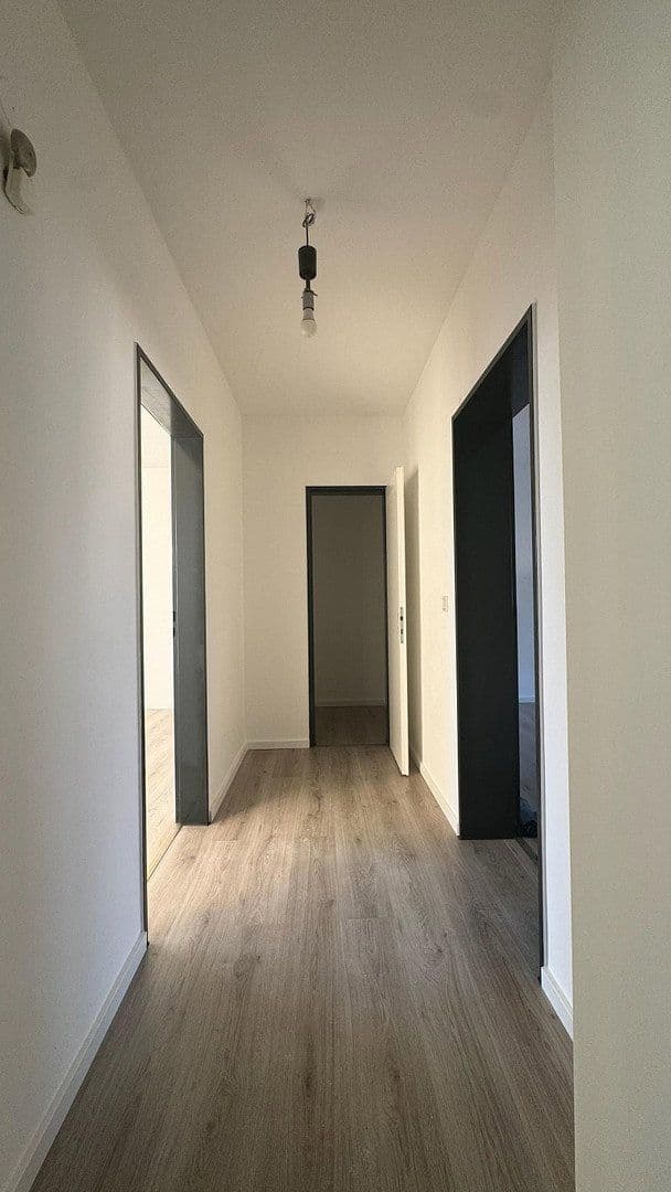 Prenájom bytu 2-izbový 62 m², Waldbröl, Severné Porýnie - Westfálsko Prenájom bytu 2-izbový 62 m², Waldbröl, Severné Porýnie - Westfálsko