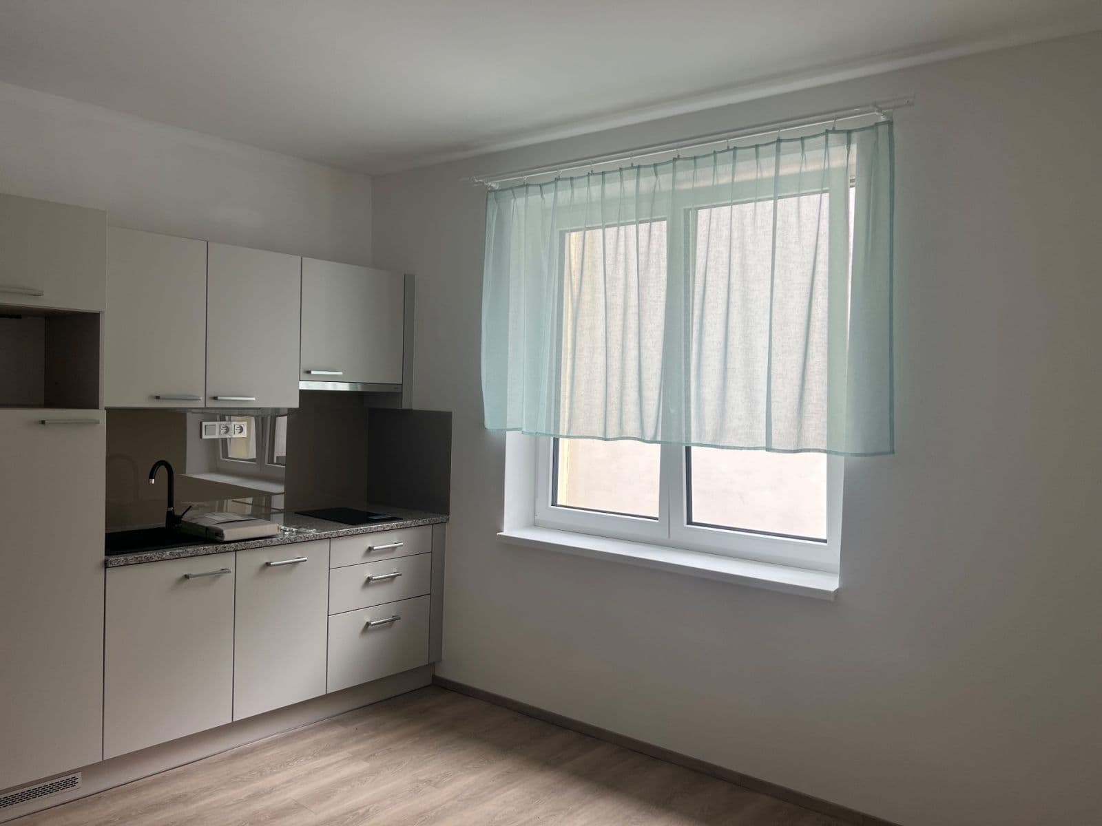 Prenájom bytu 1-izbový 30 m², Puškinova, Plzeň, Plzeňský kraj Prenájom bytu 1-izbový 30 m², Puškinova, Plzeň, Plzeňský kraj
