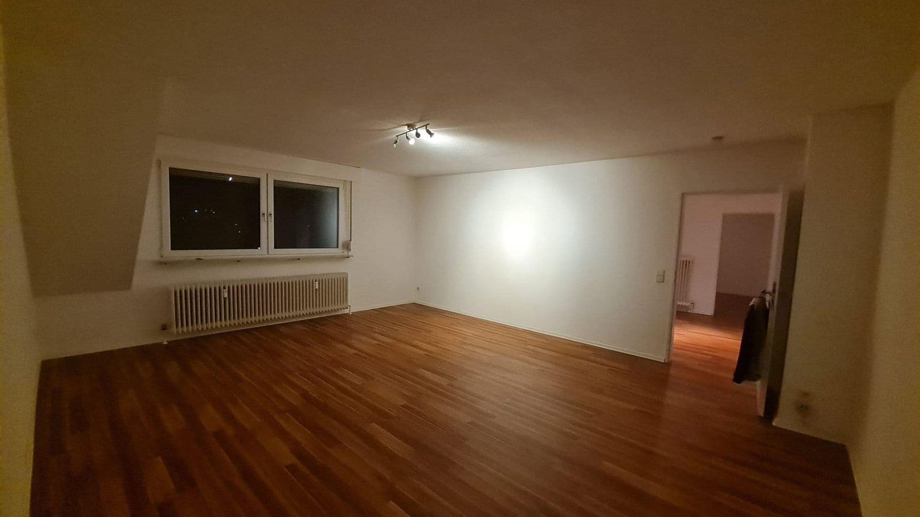 Prenájom bytu 2-izbový 69 m², Miesenheimerstr. 50, Plaidt, Porýnie-Falcko Prenájom bytu 2-izbový 69 m², Miesenheimerstr. 50, Plaidt, Porýnie-Falcko