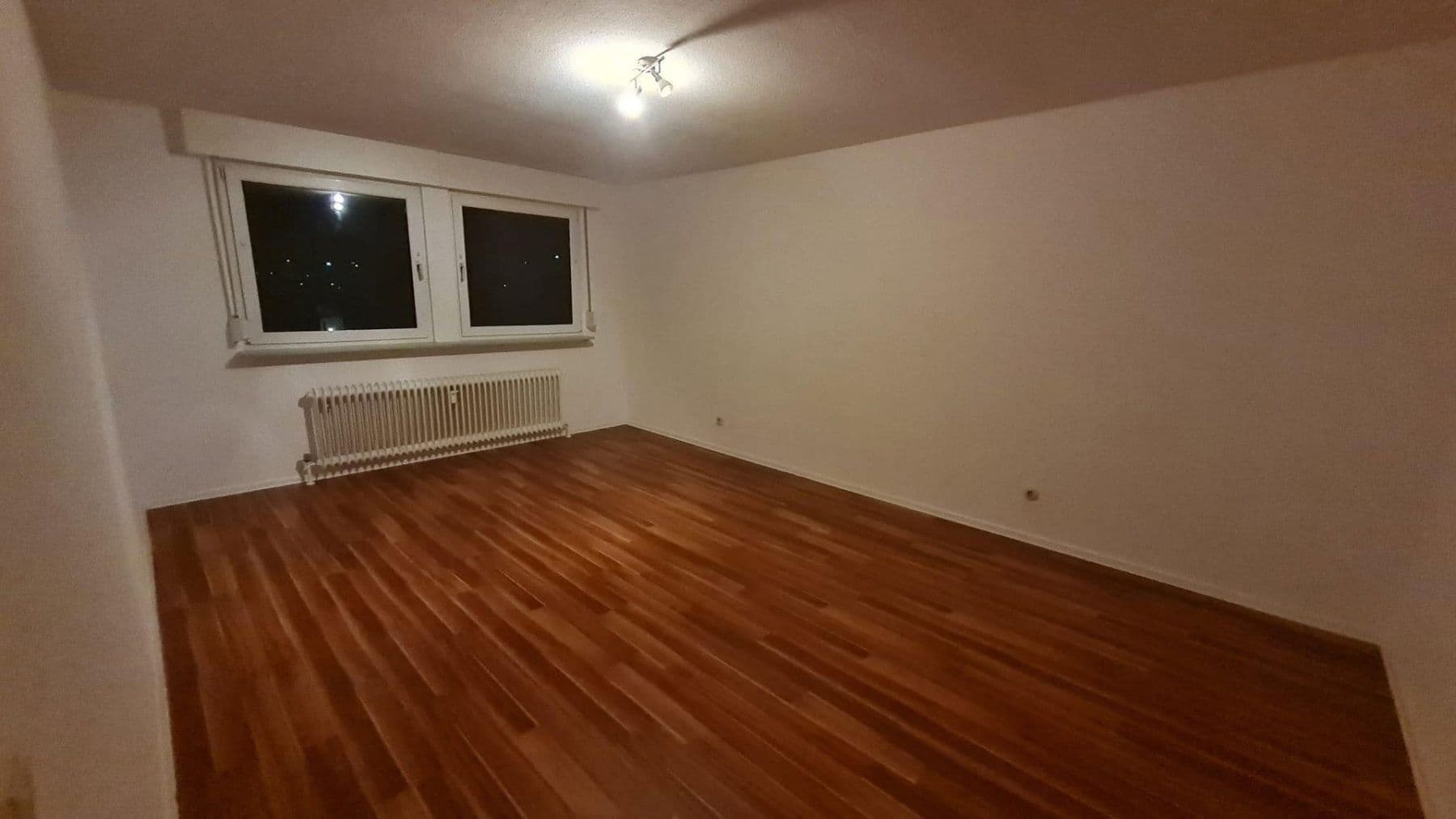 Prenájom bytu 2-izbový 69 m², Miesenheimerstr. 50, Plaidt, Porýnie-Falcko Prenájom bytu 2-izbový 69 m², Miesenheimerstr. 50, Plaidt, Porýnie-Falcko