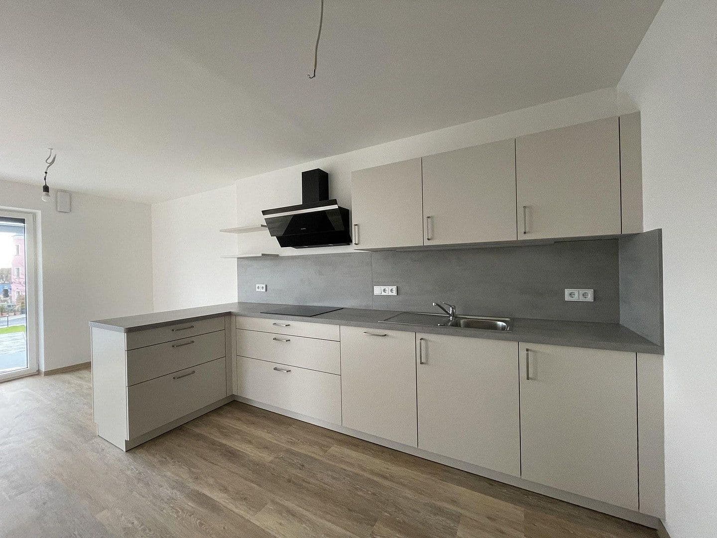 Prenájom bytu 3-izbový 82 m², Ascha, Bavorsko Prenájom bytu 3-izbový 82 m², Ascha, Bavorsko