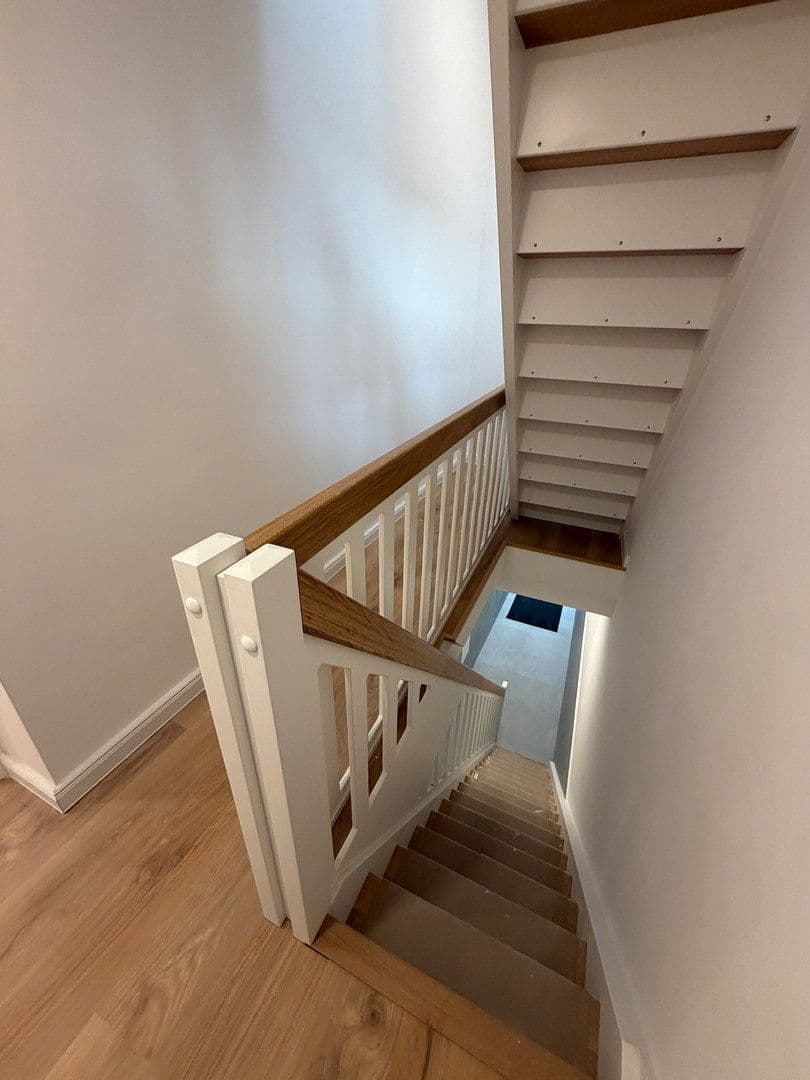 Prenájom bytu 4-izbový 95 m², Gaststraße 9, Oldenburg, Dolné Sasko Prenájom bytu 4-izbový 95 m², Gaststraße 9, Oldenburg, Dolné Sasko