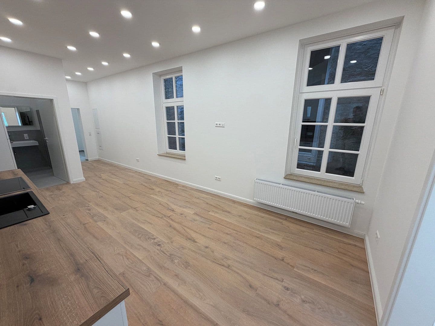 Prenájom bytu 4-izbový 95 m², Gaststraße 9, Oldenburg, Dolné Sasko Prenájom bytu 4-izbový 95 m², Gaststraße 9, Oldenburg, Dolné Sasko