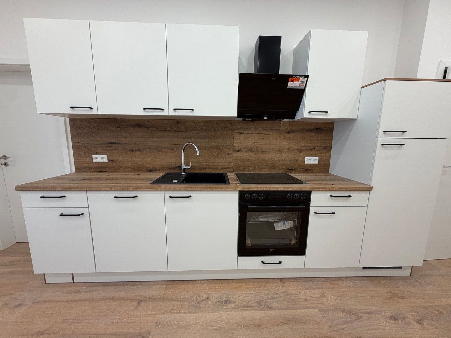 Prenájom bytu 4-izbový 95 m², Gaststraße 9, Oldenburg, Dolné Sasko Prenájom bytu 4-izbový 95 m², Gaststraße 9, Oldenburg, Dolné Sasko