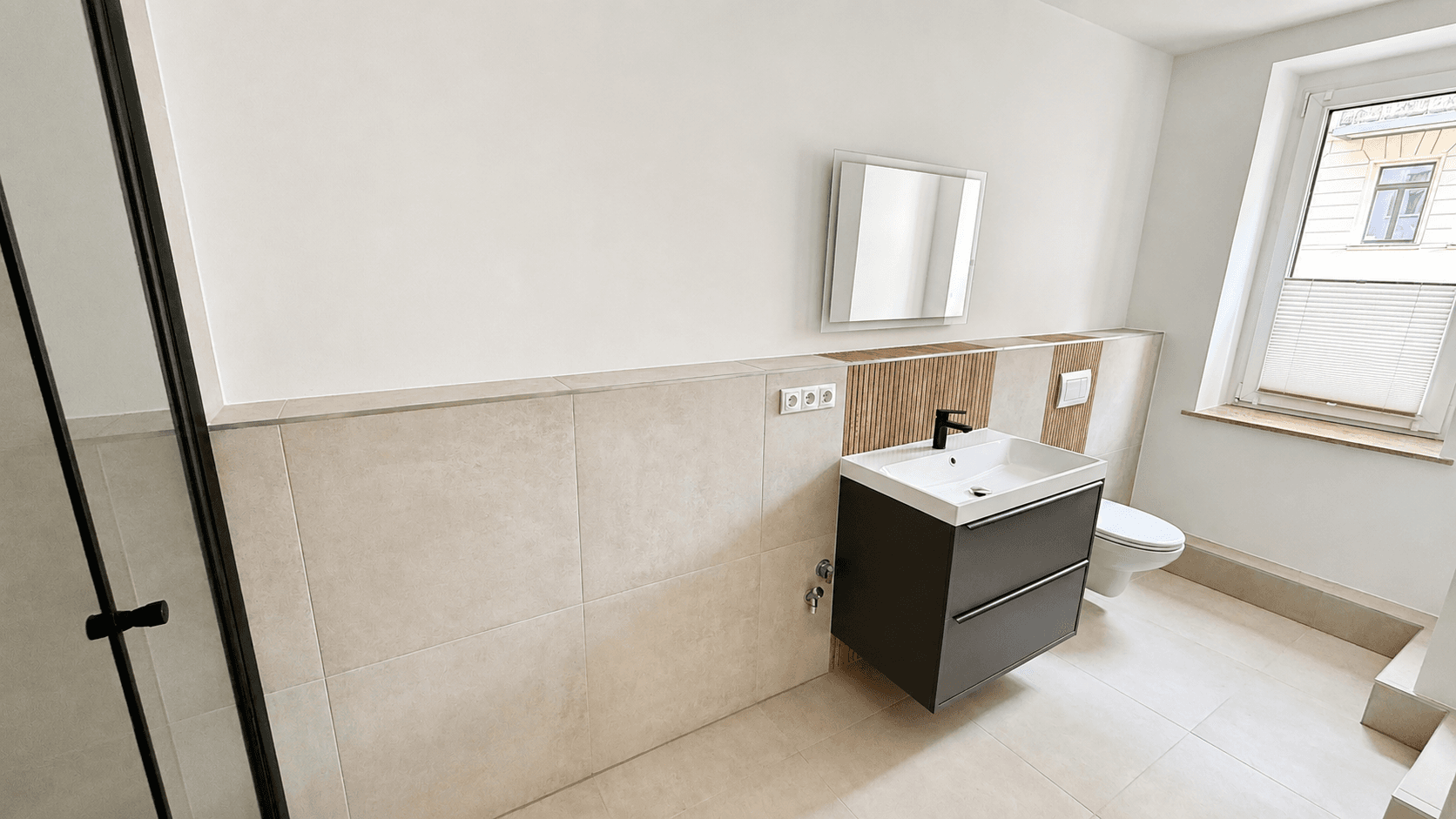 Prenájom bytu 2-izbový 62 m², Leipzig, Sasko Prenájom bytu 2-izbový 62 m², Leipzig, Sasko