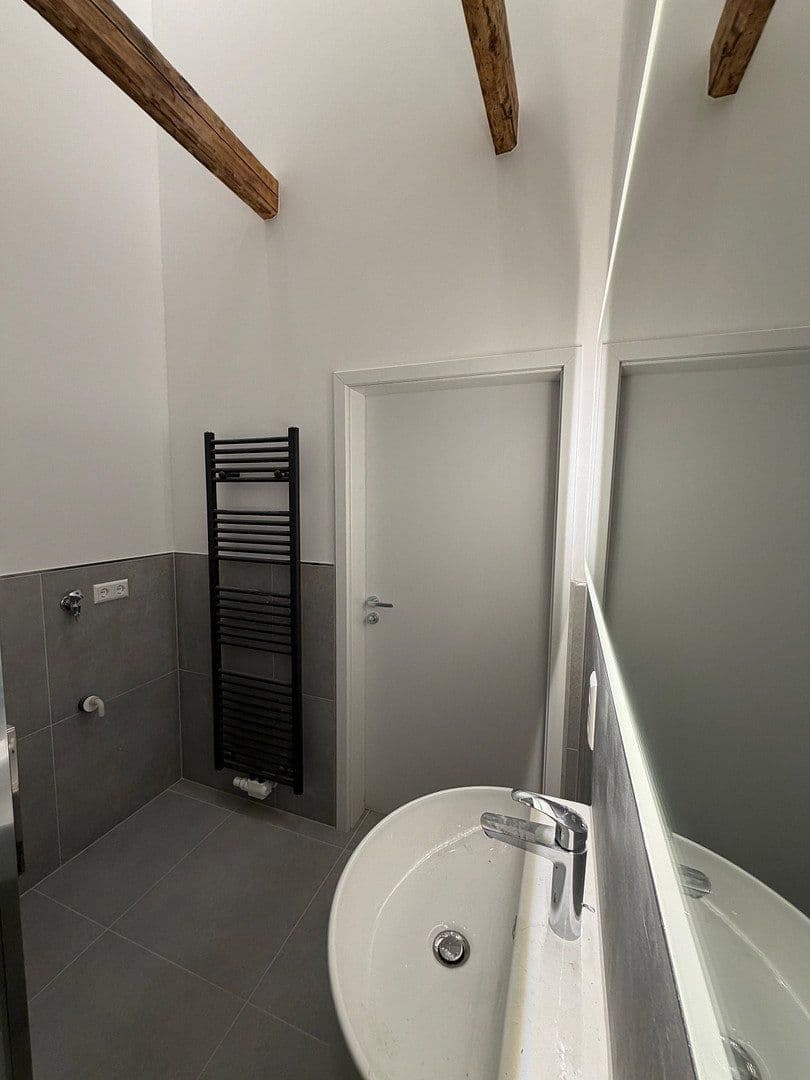 Prenájom bytu 3-izbový 79 m², Gaststraße 9, Oldenburg, Dolné Sasko Prenájom bytu 3-izbový 79 m², Gaststraße 9, Oldenburg, Dolné Sasko