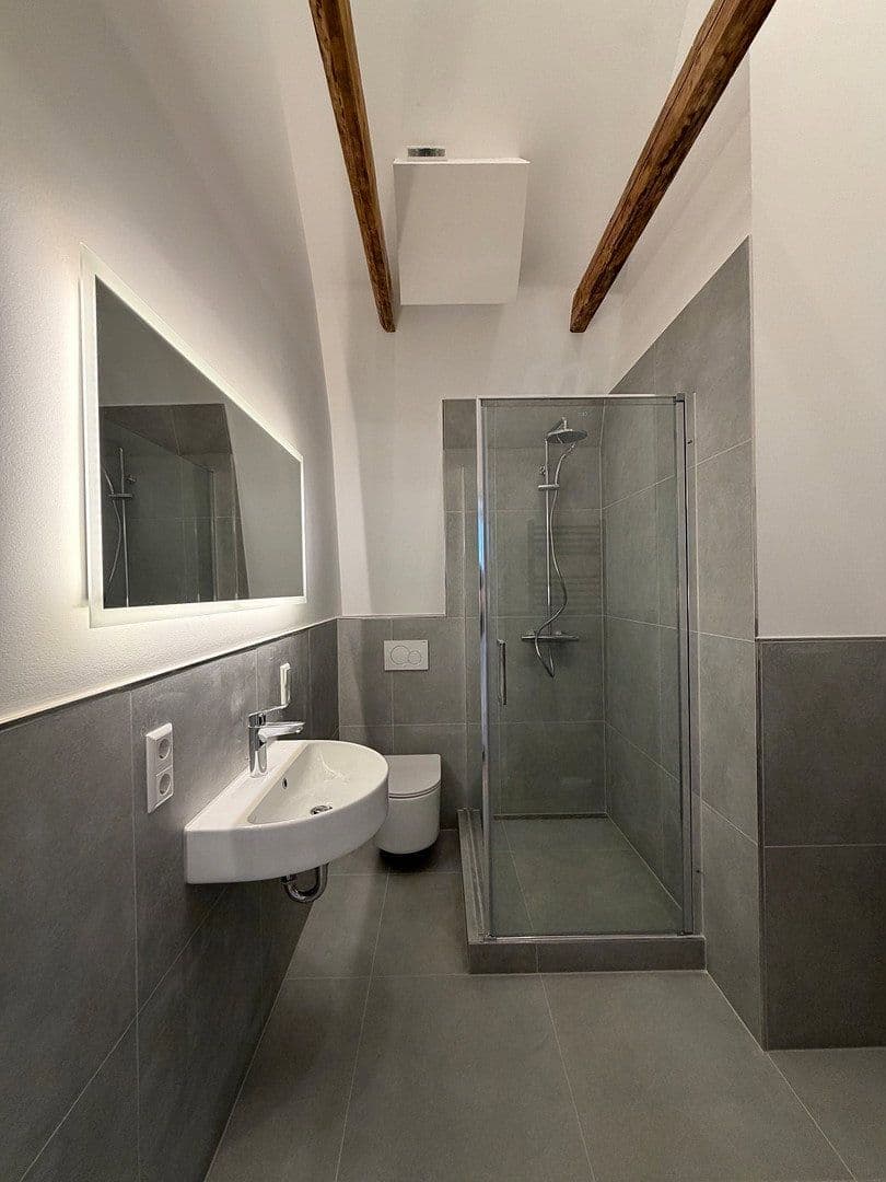 Prenájom bytu 3-izbový 79 m², Gaststraße 9, Oldenburg, Dolné Sasko Prenájom bytu 3-izbový 79 m², Gaststraße 9, Oldenburg, Dolné Sasko