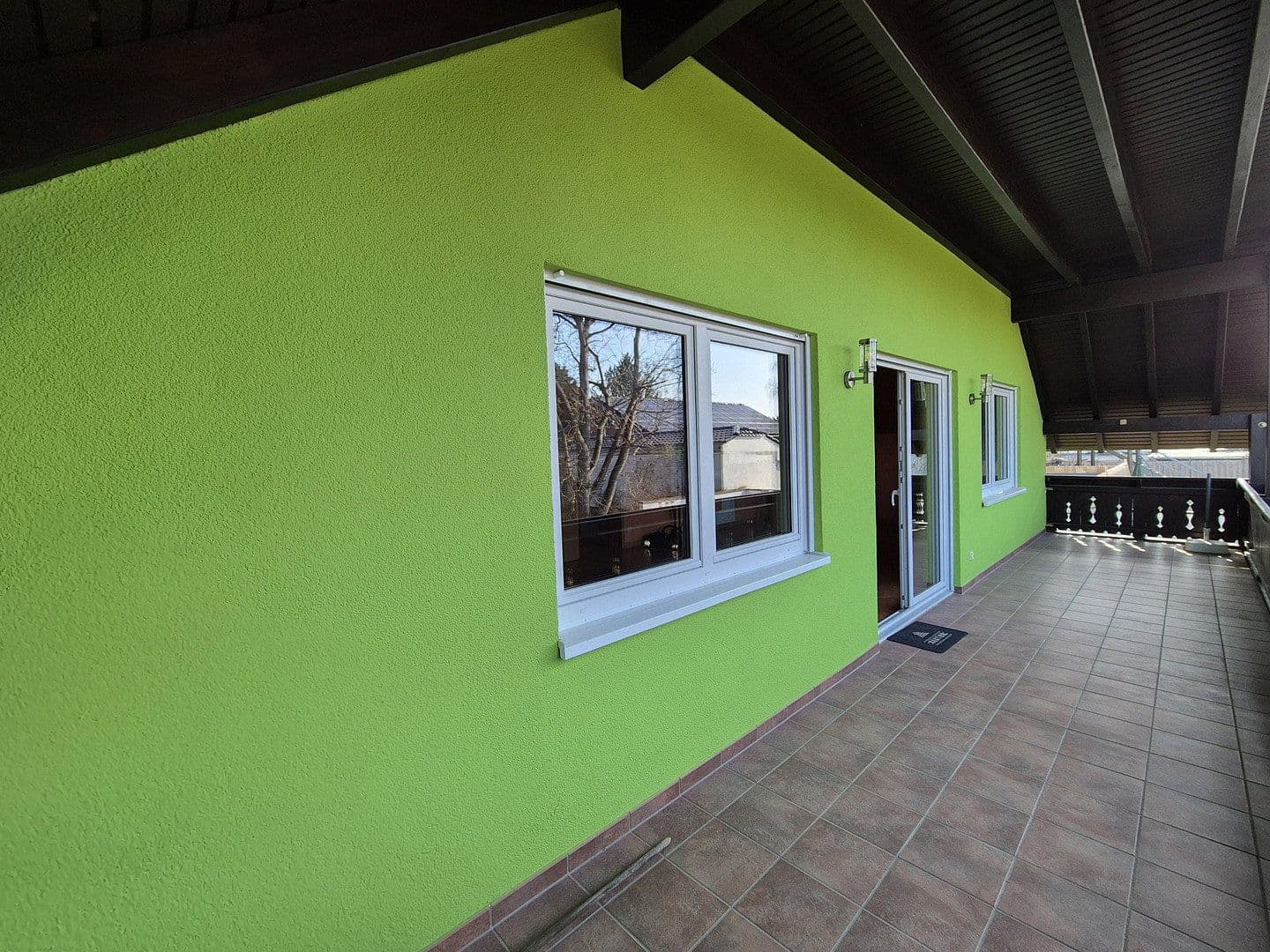 Prenájom bytu 3-izbový 135 m², Offstein, Porýnie-Falcko Prenájom bytu 3-izbový 135 m², Offstein, Porýnie-Falcko