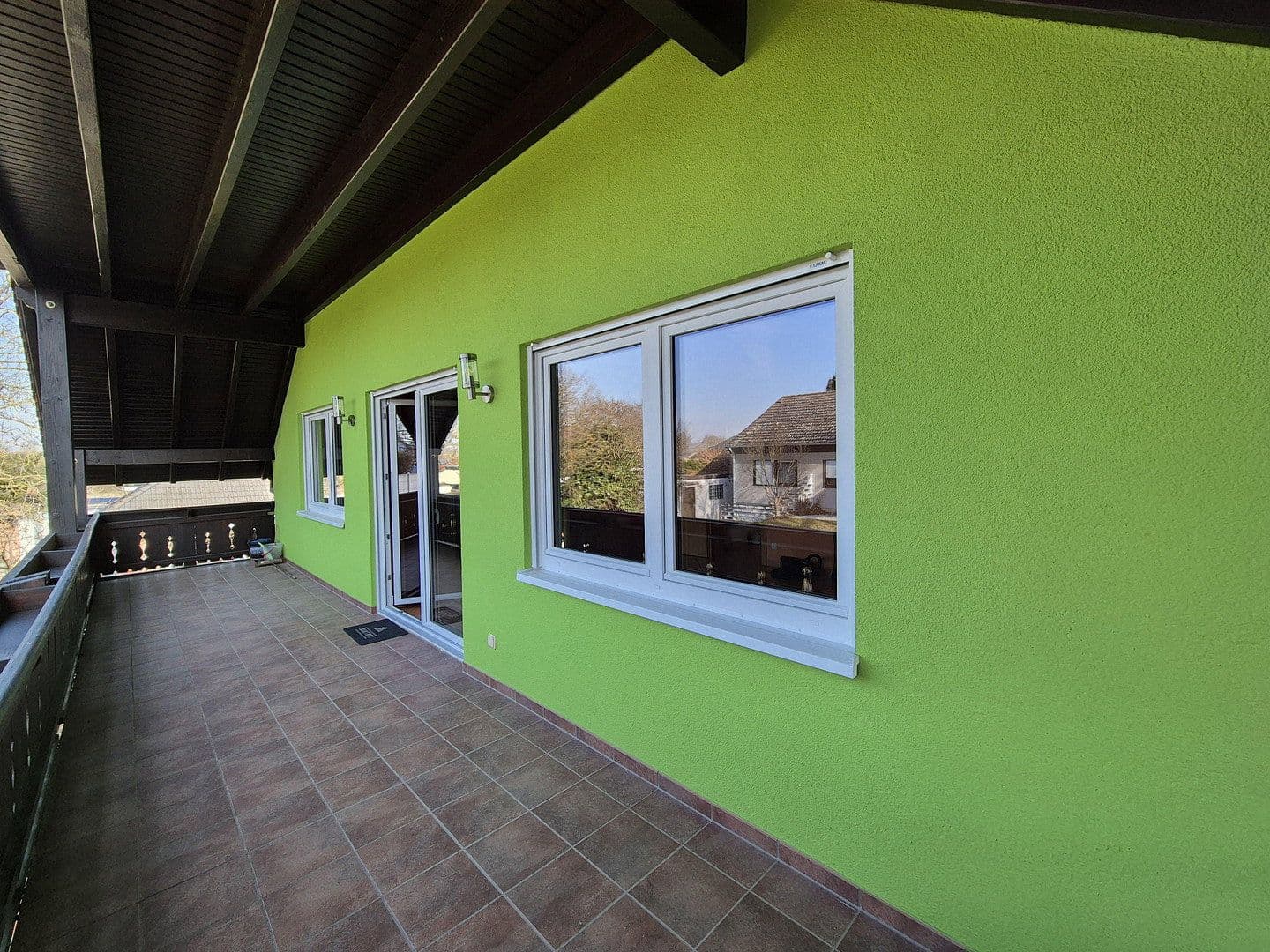 Prenájom bytu 3-izbový 135 m², Offstein, Porýnie-Falcko Prenájom bytu 3-izbový 135 m², Offstein, Porýnie-Falcko