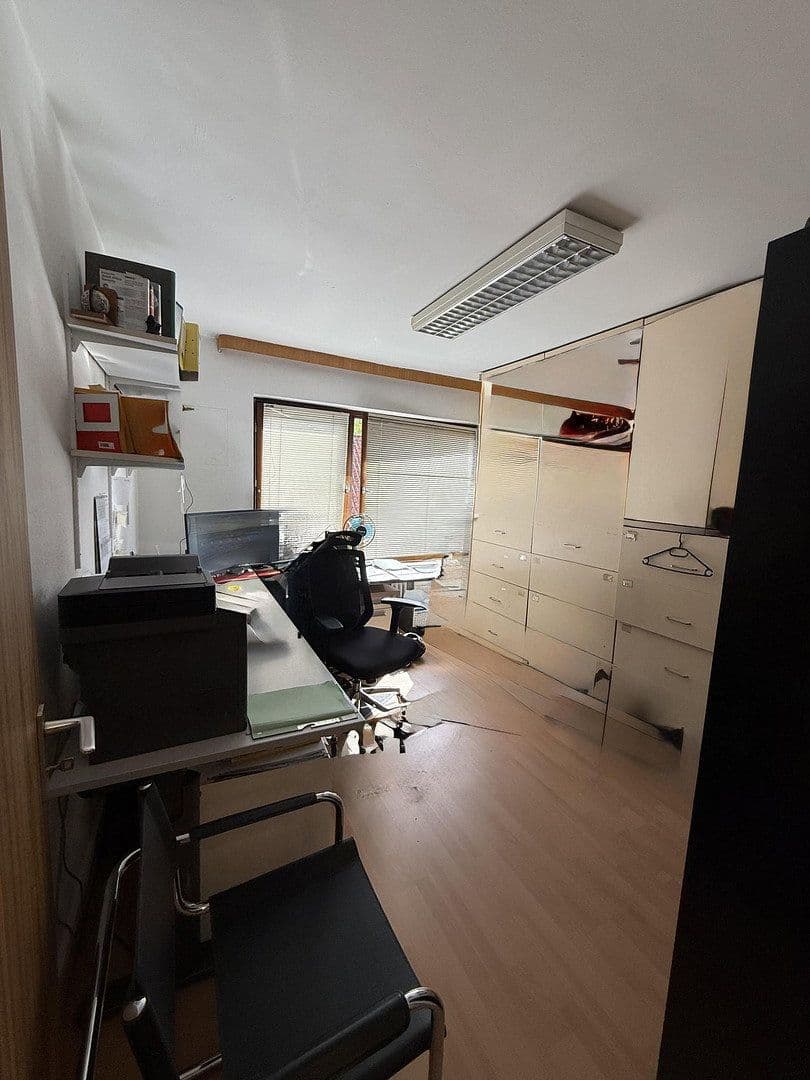 Prenájom kancelárie 170 m², Wasserkrüger Weg 17, Mölln, Šlezvicko-Holštajnsko Prenájom kancelárie 170 m², Wasserkrüger Weg 17, Mölln, Šlezvicko-Holštajnsko