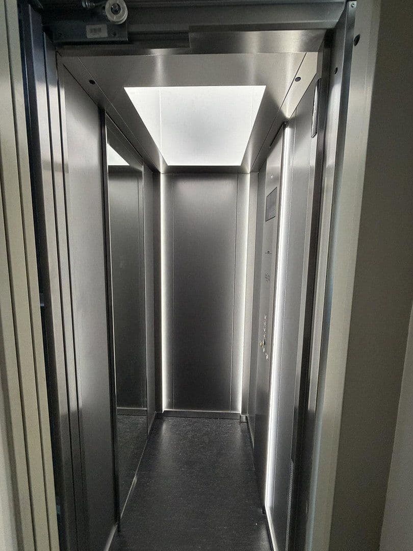 Predaj bytu 4-izbový 132 m², Zeppelinstraße 51, Potsdam, Brandenbursko Predaj bytu 4-izbový 132 m², Zeppelinstraße 51, Potsdam, Brandenbursko