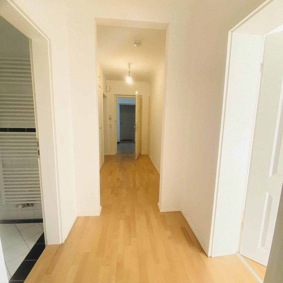 Prenájom bytu 2-izbový 65 m², Maxtorgraben 0, Nürnberg, Bavorsko Prenájom bytu 2-izbový 65 m², Maxtorgraben 0, Nürnberg, Bavorsko