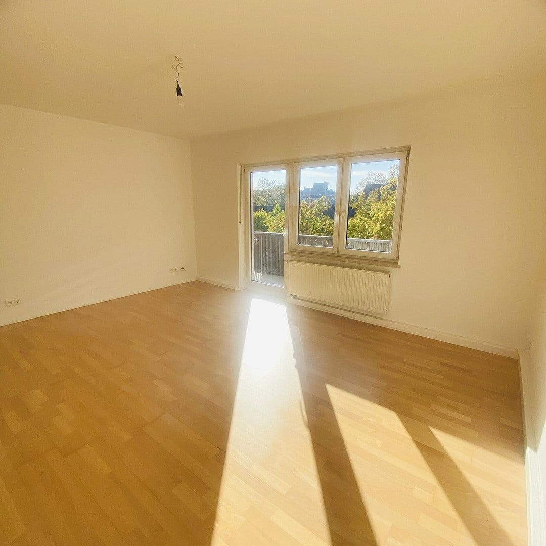 Prenájom bytu 2-izbový 65 m², Maxtorgraben 0, Nürnberg, Bavorsko Prenájom bytu 2-izbový 65 m², Maxtorgraben 0, Nürnberg, Bavorsko