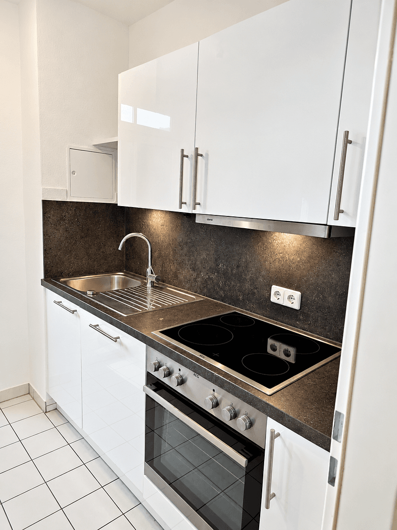 Predaj bytu 3-izbový 85 m², Alfred-Kowalke-Straße 14, Berlin, Berlín Predaj bytu 3-izbový 85 m², Alfred-Kowalke-Straße 14, Berlin, Berlín