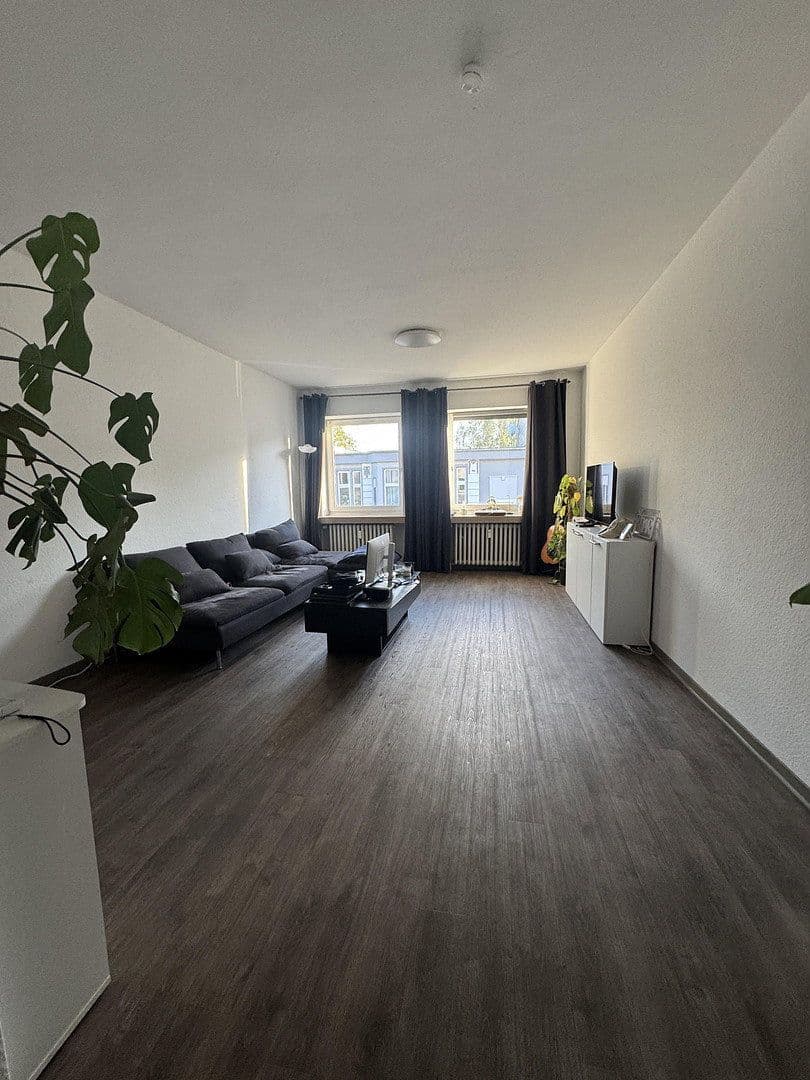 Prenájom bytu 2-izbový 51 m², Roncallistraße 26, Oberhausen, Severné Porýnie - Westfálsko Prenájom bytu 2-izbový 51 m², Roncallistraße 26, Oberhausen, Severné Porýnie - Westfálsko