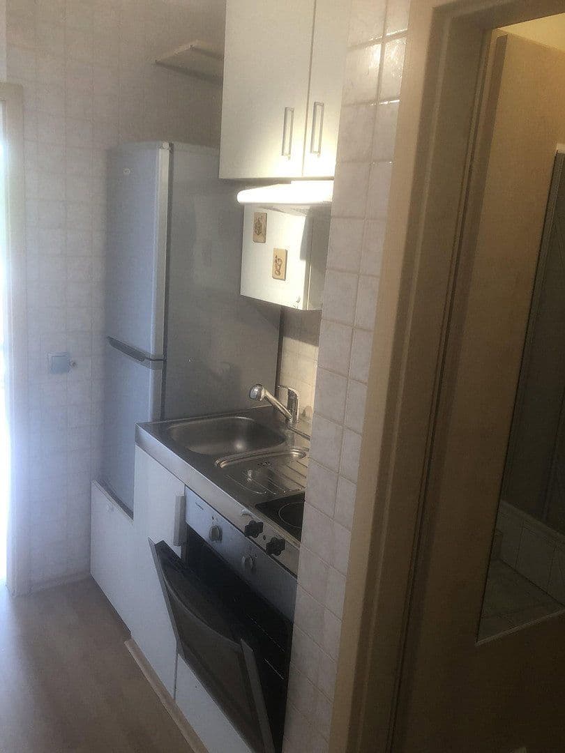 Prenájom bytu 1-izbový 29 m², Burgundenstr.1, Biebesheim am Rhein, Hesensko Prenájom bytu 1-izbový 29 m², Burgundenstr.1, Biebesheim am Rhein, Hesensko