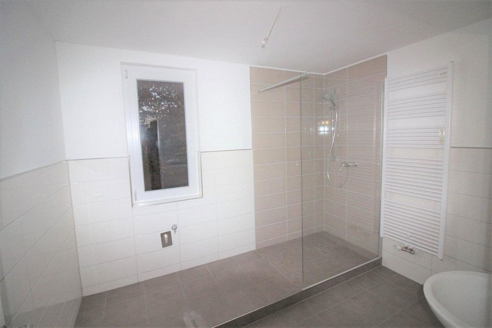 Prenájom bytu 2-izbový 45 m², Magdeburg, Sasko-Anhaltsko Prenájom bytu 2-izbový 45 m², Magdeburg, Sasko-Anhaltsko