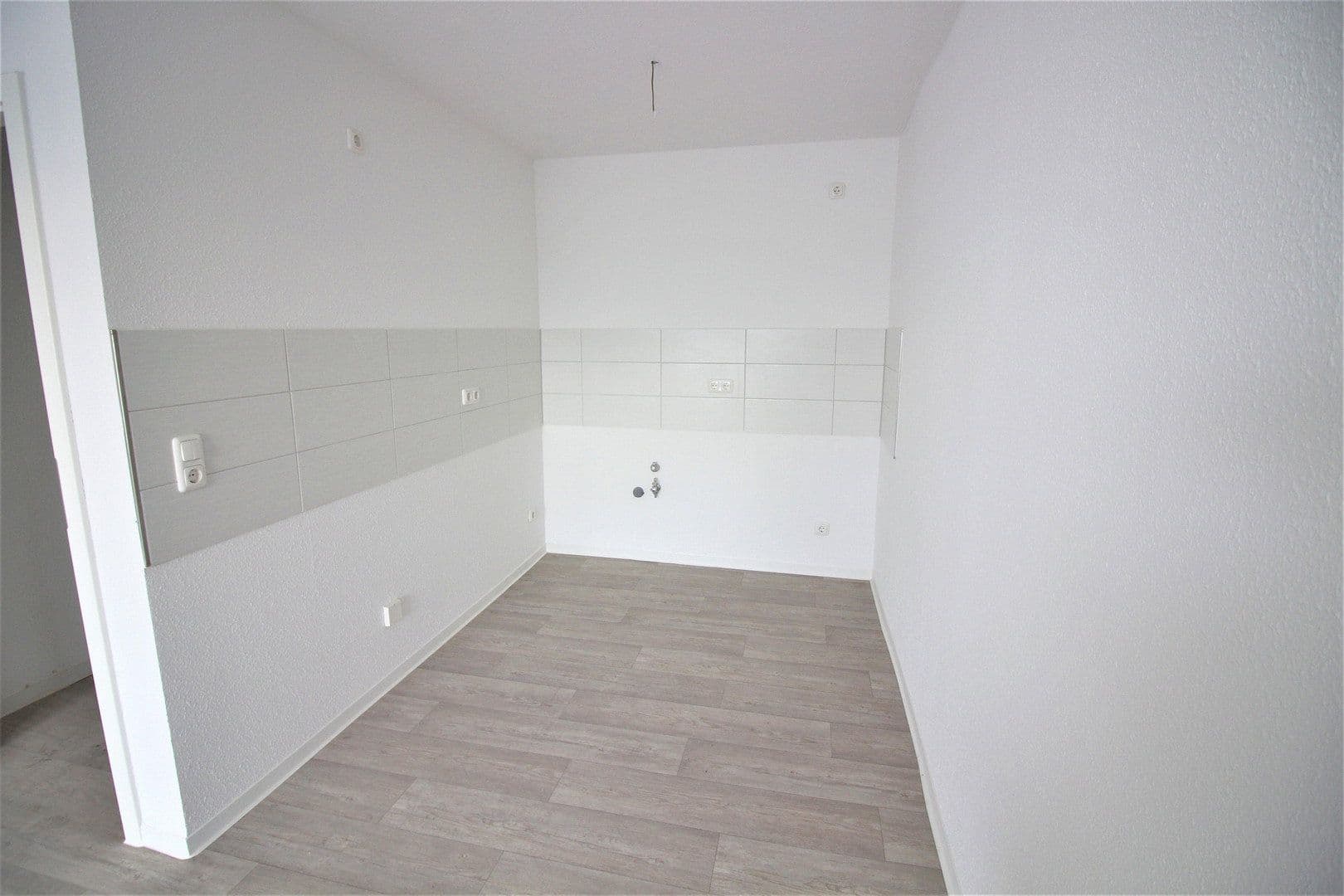 Prenájom bytu 2-izbový 45 m², Magdeburg, Sasko-Anhaltsko Prenájom bytu 2-izbový 45 m², Magdeburg, Sasko-Anhaltsko