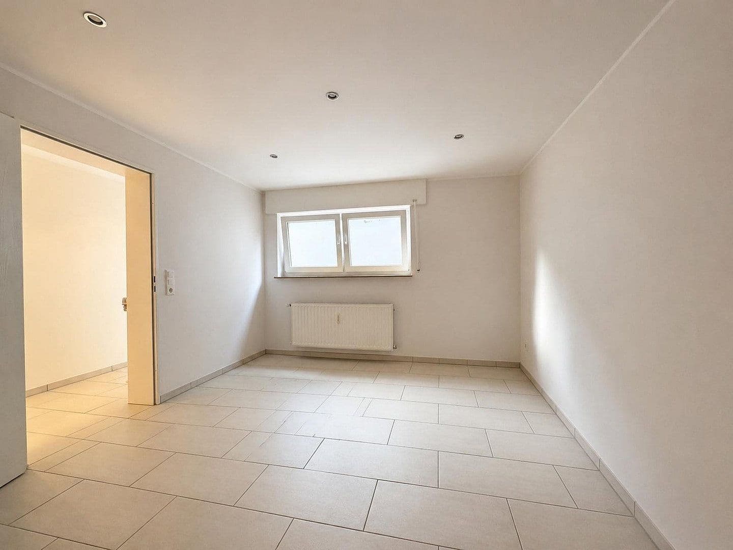 Predaj domu 154 m², pozemok 523 m², Weimarer Strasse 61, Bornheim, Severné Porýnie - Westfálsko Predaj domu 154 m², pozemok 523 m², Weimarer Strasse 61, Bornheim, Severné Porýnie - Westfálsko