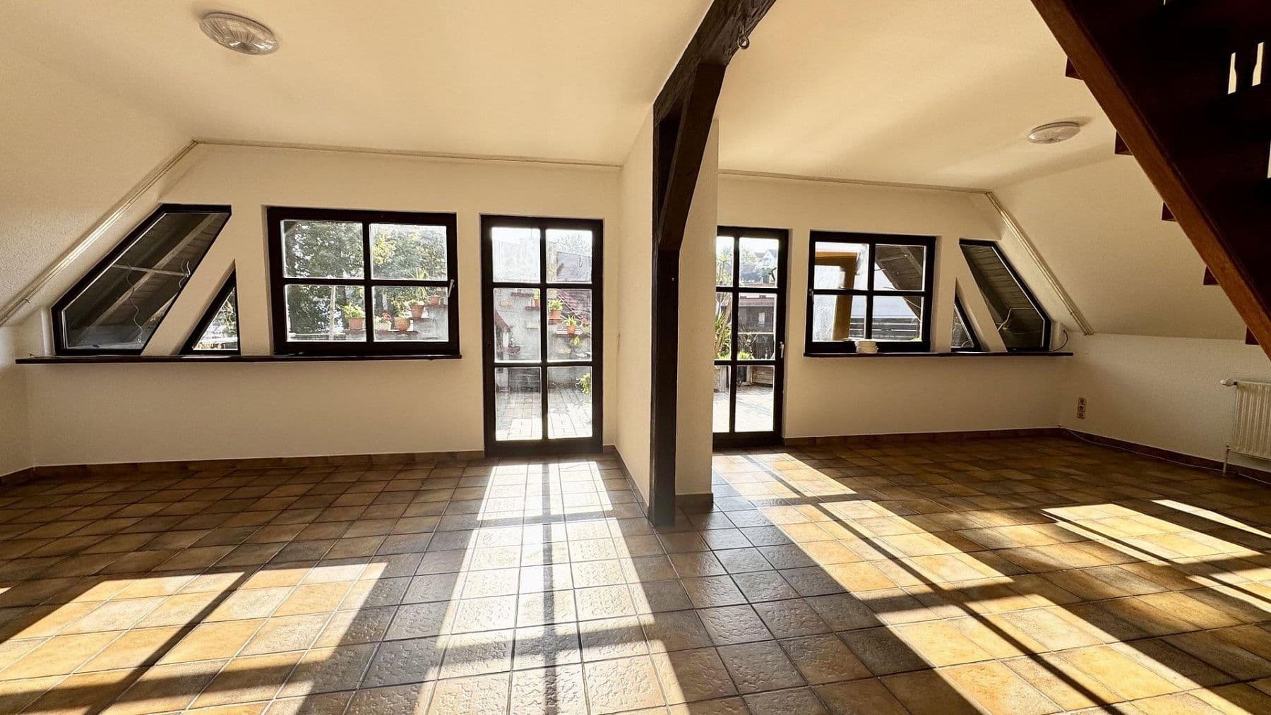 Predaj domu 216 m², pozemok 312 m², Heimstraße 29, Hirschaid, Bavorsko Predaj domu 216 m², pozemok 312 m², Heimstraße 29, Hirschaid, Bavorsko