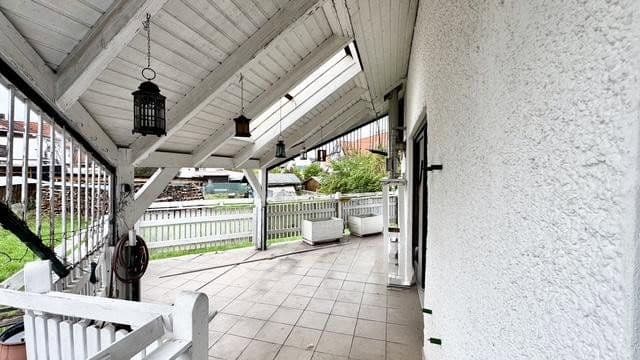 Predaj domu 216 m², pozemok 312 m², Heimstraße 29, Hirschaid, Bavorsko Predaj domu 216 m², pozemok 312 m², Heimstraße 29, Hirschaid, Bavorsko
