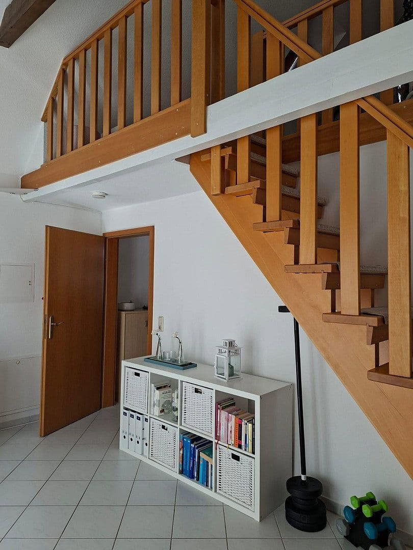 Prenájom bytu 1-izbový 55 m², Schelklingeer Straße 12, Augsburg, Bavorsko Prenájom bytu 1-izbový 55 m², Schelklingeer Straße 12, Augsburg, Bavorsko
