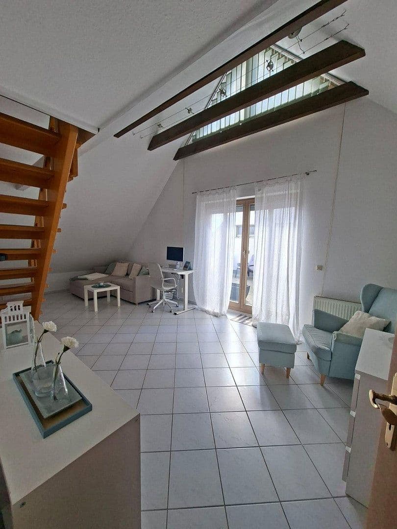 Prenájom bytu 1-izbový 55 m², Schelklingeer Straße 12, Augsburg, Bavorsko Prenájom bytu 1-izbový 55 m², Schelklingeer Straße 12, Augsburg, Bavorsko