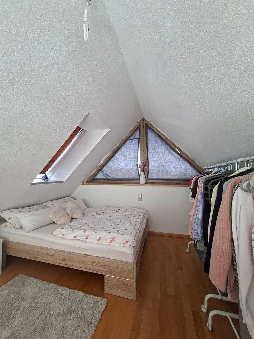 Prenájom bytu 1-izbový 55 m², Schelklingeer Straße 12, Augsburg, Bavorsko Prenájom bytu 1-izbový 55 m², Schelklingeer Straße 12, Augsburg, Bavorsko
