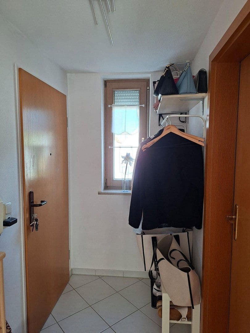 Prenájom bytu 1-izbový 55 m², Schelklingeer Straße 12, Augsburg, Bavorsko Prenájom bytu 1-izbový 55 m², Schelklingeer Straße 12, Augsburg, Bavorsko