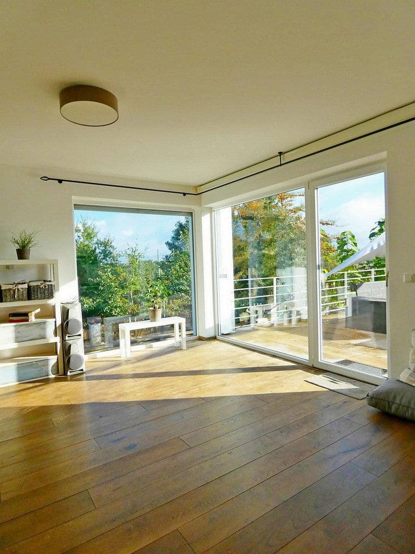 Predaj domu 229 m², pozemok 1.153 m², Heretsried, Bavorsko Predaj domu 229 m², pozemok 1.153 m², Heretsried, Bavorsko