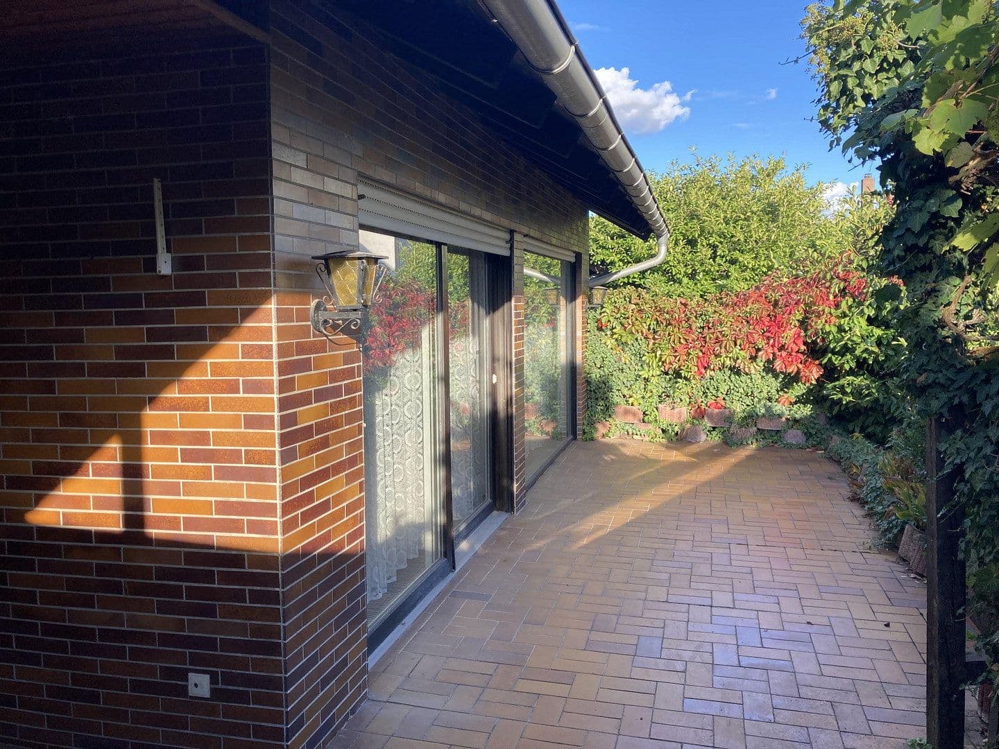 Predaj domu 211 m², pozemok 346 m², Griesheim, Hesensko Predaj domu 211 m², pozemok 346 m², Griesheim, Hesensko