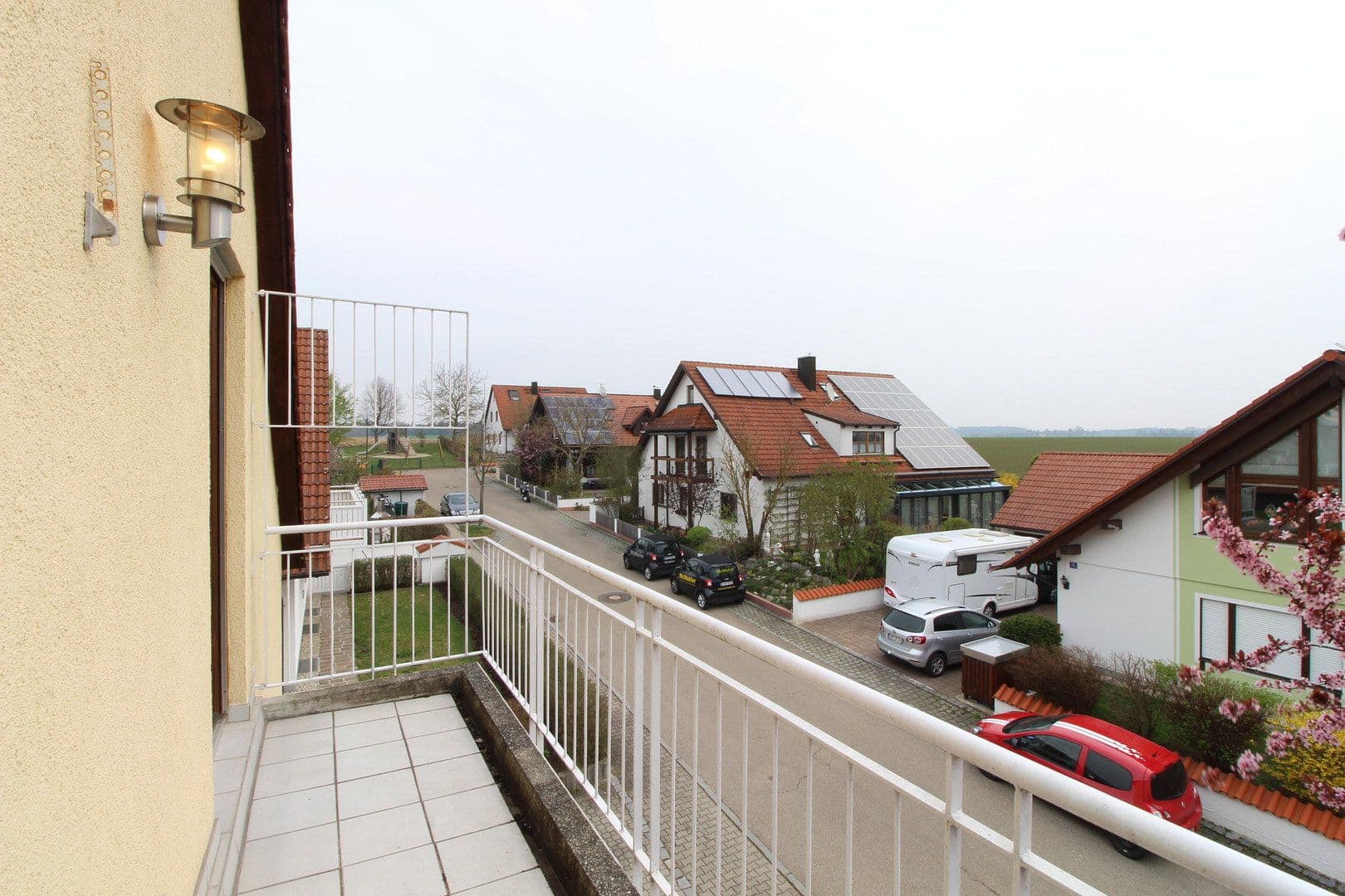 Prenájom bytu 4-izbový 95 m², Schwabhausen/ Oberroth, Bavorsko Prenájom bytu 4-izbový 95 m², Schwabhausen/ Oberroth, Bavorsko