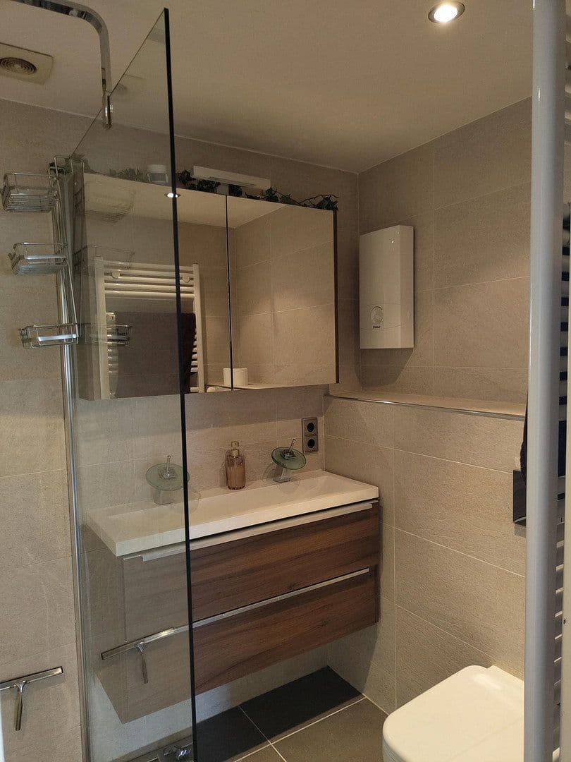 Prenájom bytu 2-izbový 89 m², Oranienstr. 12, Aachen, Severné Porýnie - Westfálsko Prenájom bytu 2-izbový 89 m², Oranienstr. 12, Aachen, Severné Porýnie - Westfálsko