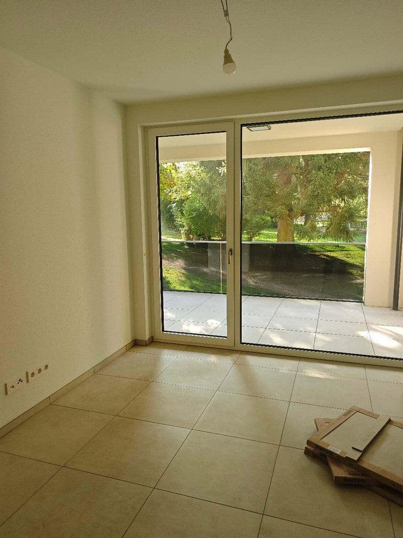 Prenájom bytu 2-izbový 60 m², Löwenseestr. 24, Schorndorf, Bádensko-Wurttembersko Prenájom bytu 2-izbový 60 m², Löwenseestr. 24, Schorndorf, Bádensko-Wurttembersko