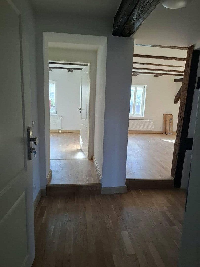Prenájom bytu 3-izbový 79 m², Altensteig, Bádensko-Wurttembersko Prenájom bytu 3-izbový 79 m², Altensteig, Bádensko-Wurttembersko