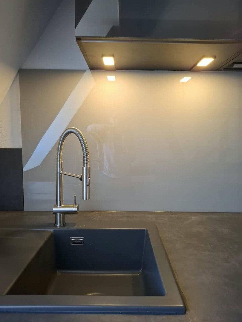 Prenájom bytu 3-izbový 79 m², Altensteig, Bádensko-Wurttembersko Prenájom bytu 3-izbový 79 m², Altensteig, Bádensko-Wurttembersko