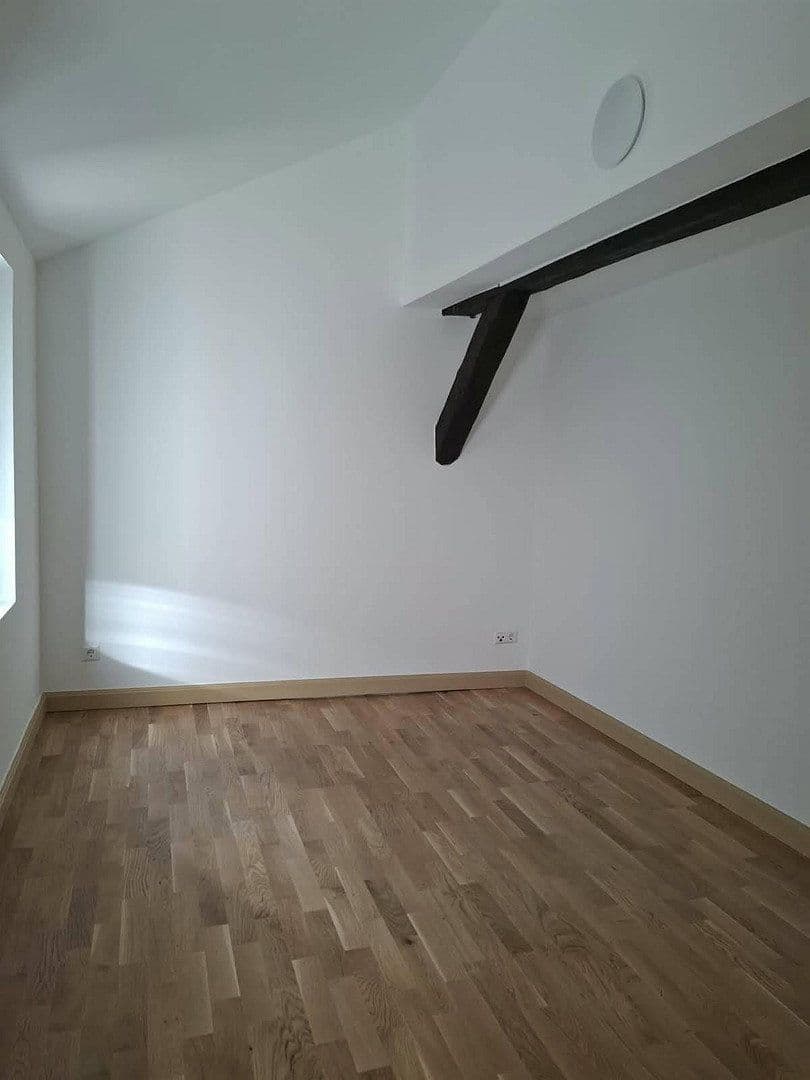 Prenájom bytu 3-izbový 79 m², Altensteig, Bádensko-Wurttembersko Prenájom bytu 3-izbový 79 m², Altensteig, Bádensko-Wurttembersko