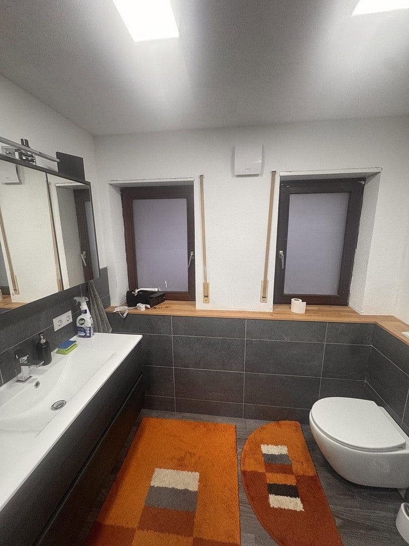 Prenájom bytu 3-izbový 100 m², Dürrwangen, Bavorsko Prenájom bytu 3-izbový 100 m², Dürrwangen, Bavorsko