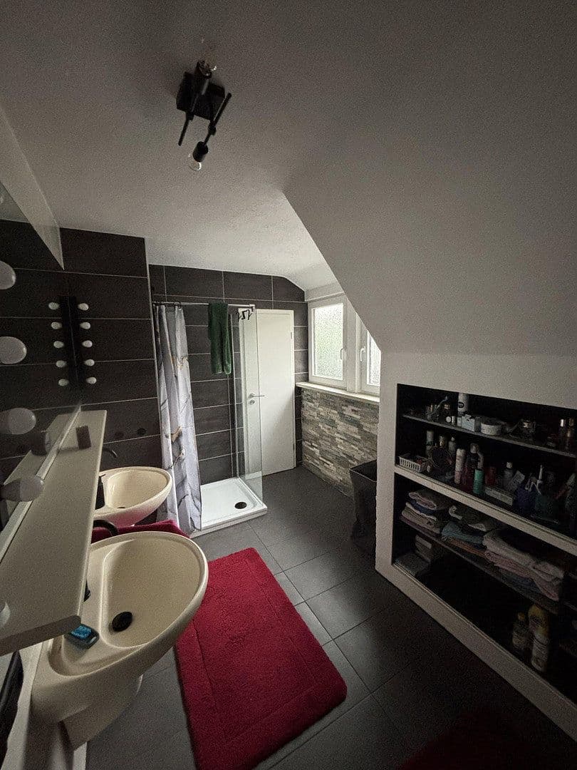 Predaj domu 122 m², pozemok 337 m², Bremen, Brémy Predaj domu 122 m², pozemok 337 m², Bremen, Brémy