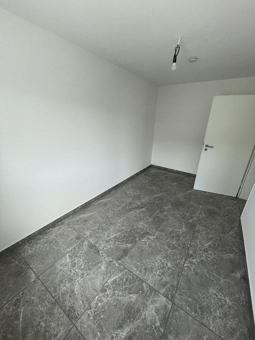 Prenájom bytu 3-izbový 74 m², Waiblingen, Bádensko-Wurttembersko Prenájom bytu 3-izbový 74 m², Waiblingen, Bádensko-Wurttembersko