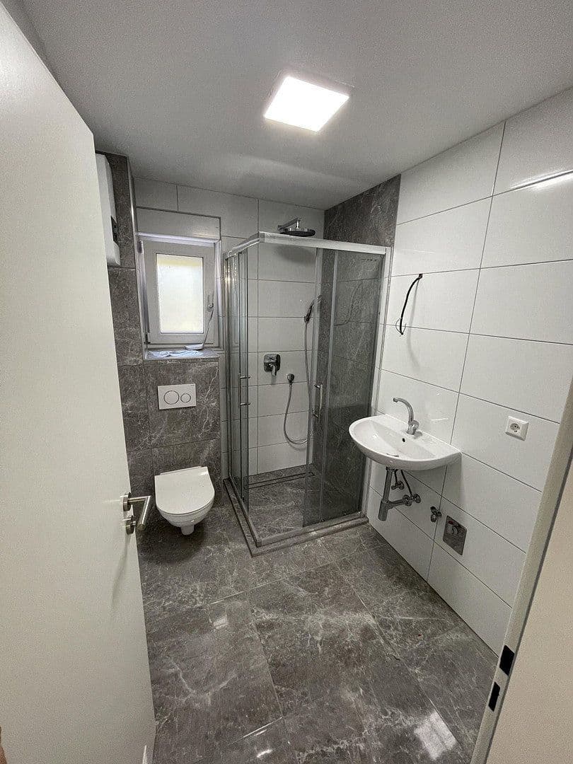 Prenájom bytu 3-izbový 74 m², Waiblingen, Bádensko-Wurttembersko Prenájom bytu 3-izbový 74 m², Waiblingen, Bádensko-Wurttembersko