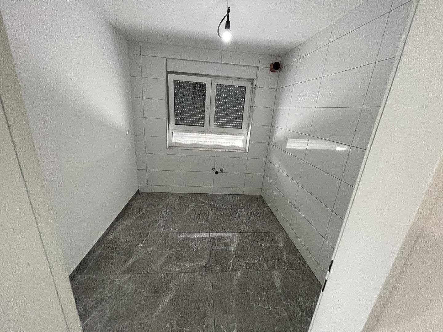 Prenájom bytu 3-izbový 74 m², Waiblingen, Bádensko-Wurttembersko Prenájom bytu 3-izbový 74 m², Waiblingen, Bádensko-Wurttembersko