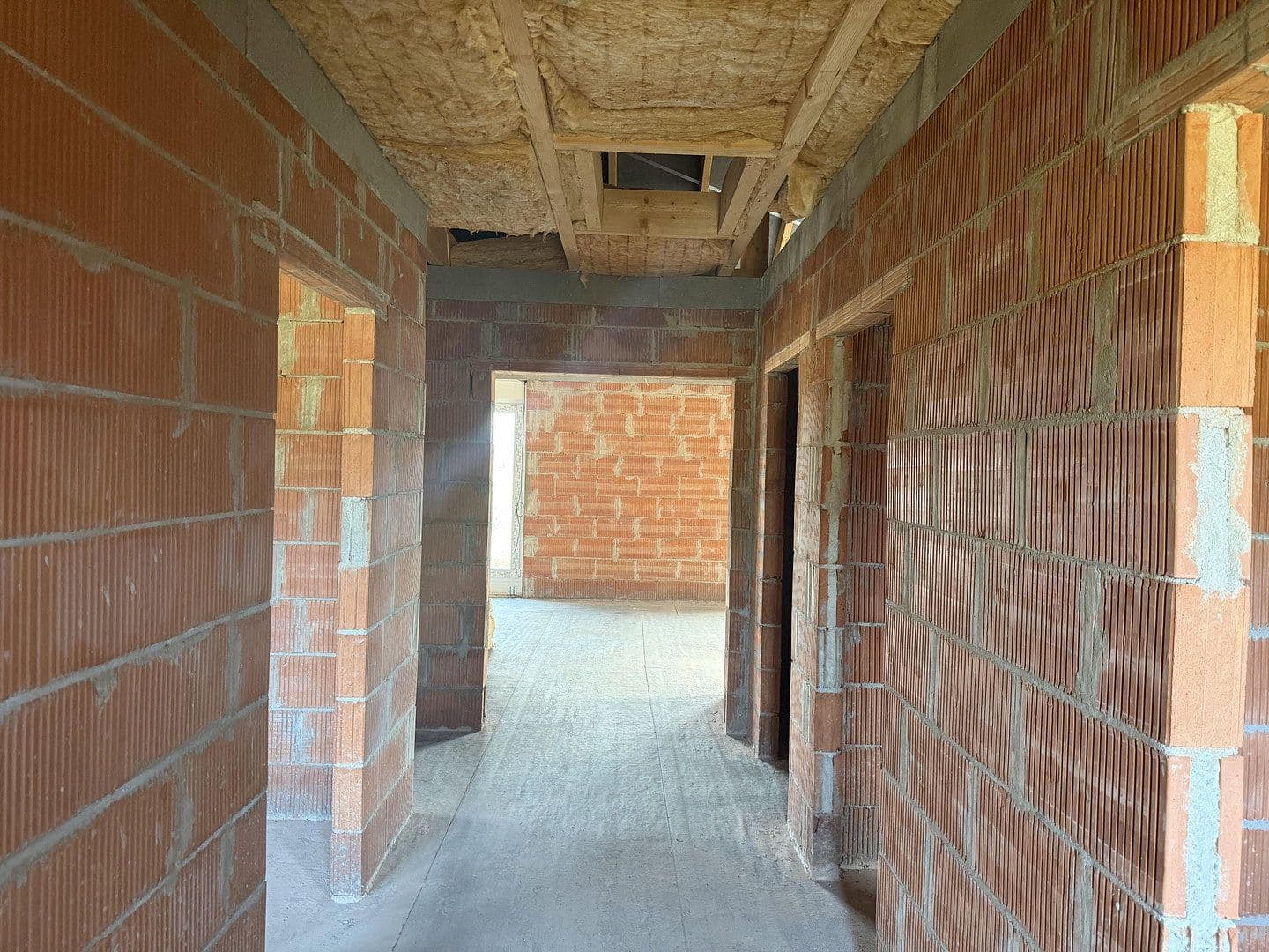 Predaj domu 129 m², pozemok 832 m², Im Feld 15, Warmsen, Dolné Sasko Predaj domu 129 m², pozemok 832 m², Im Feld 15, Warmsen, Dolné Sasko