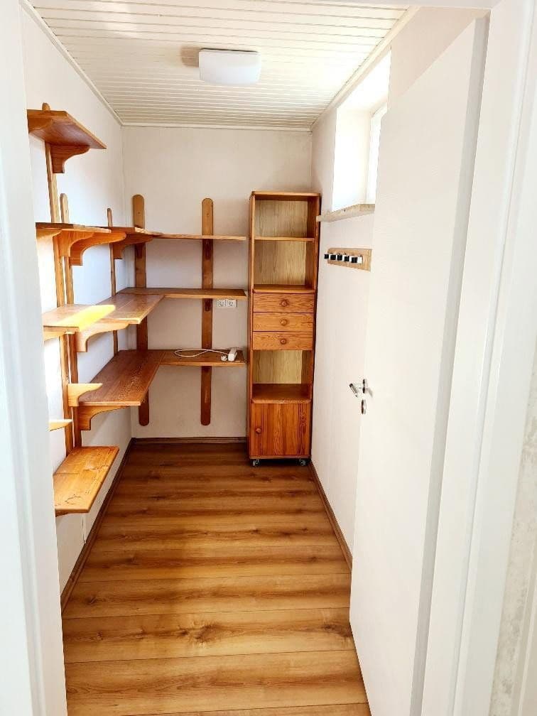 Predaj domu 200 m², pozemok 989 m², Kümmersbruck, Bavorsko Predaj domu 200 m², pozemok 989 m², Kümmersbruck, Bavorsko