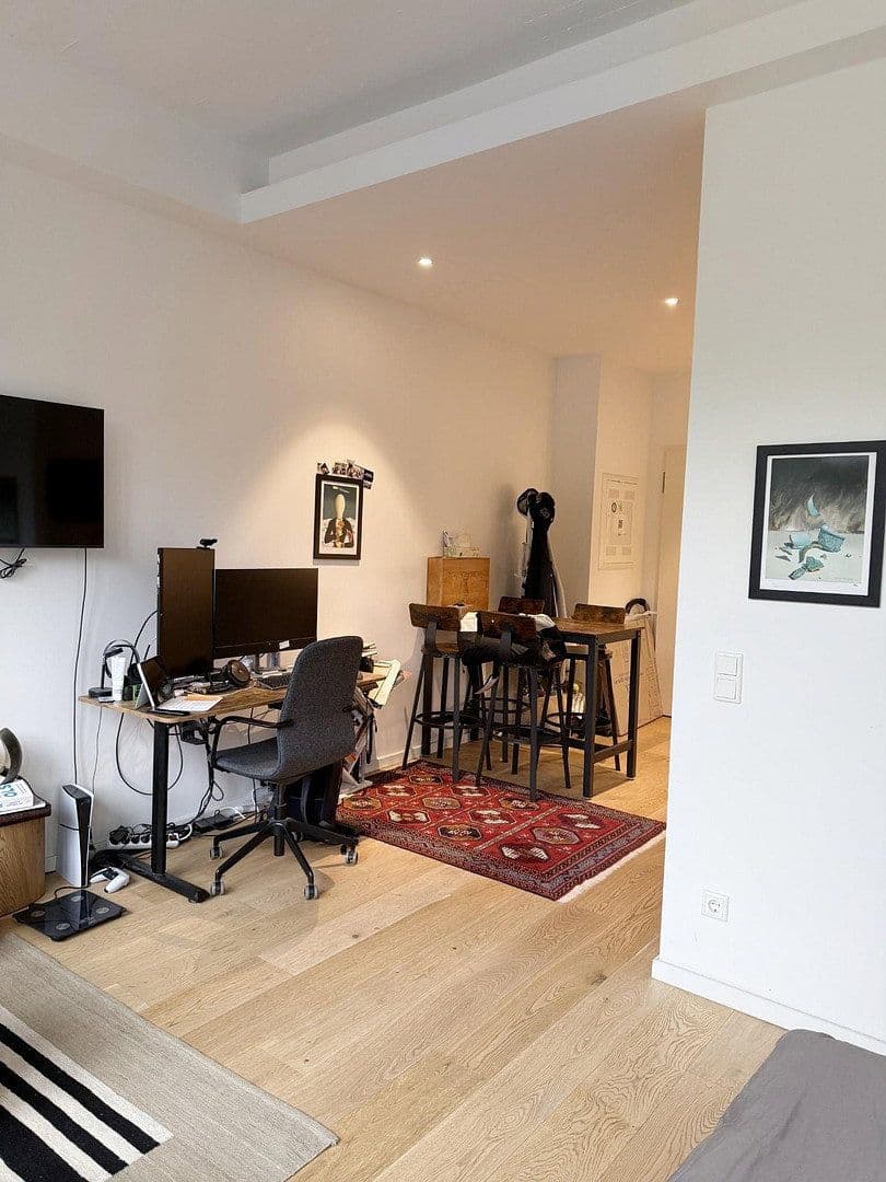 Prenájom bytu 1-izbový 34 m², Fürstenrieder Str. 285, München, Bavorsko Prenájom bytu 1-izbový 34 m², Fürstenrieder Str. 285, München, Bavorsko