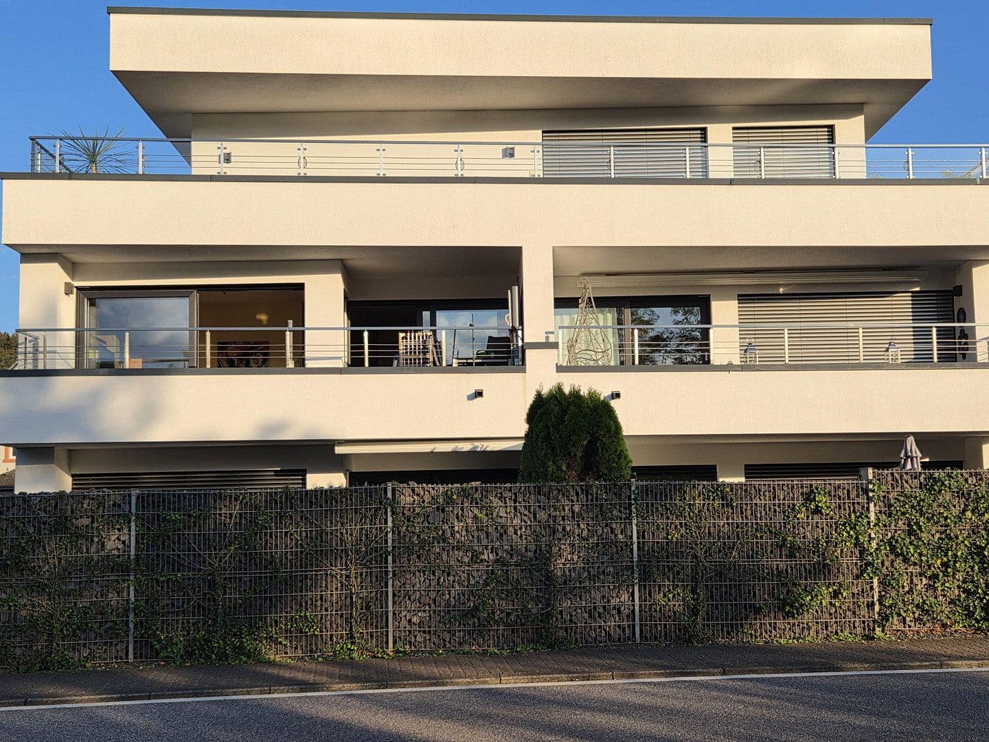 Predaj bytu 3-izbový 106 m², Saaruferstraße 11, Mettlach, Sársko Predaj bytu 3-izbový 106 m², Saaruferstraße 11, Mettlach, Sársko