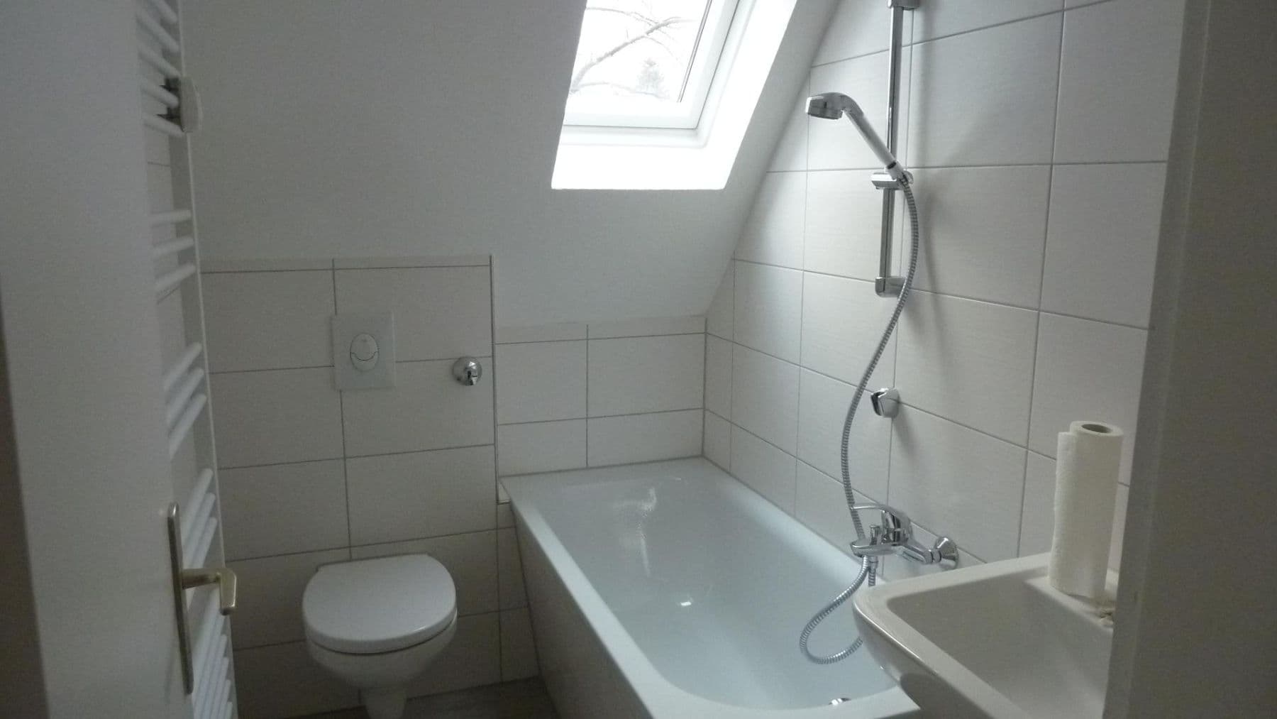 Prenájom bytu 3-izbový 53 m², Bottrop, Severné Porýnie - Westfálsko Prenájom bytu 3-izbový 53 m², Bottrop, Severné Porýnie - Westfálsko
